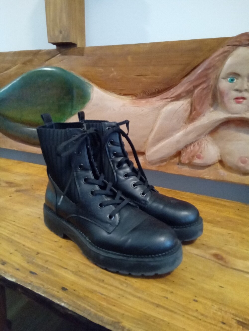 XAPPEAL Hannah Size 11 Black Faux Leather Lace-up Chunky Platform Combat Boots